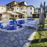 флора Guest house Patalenitsa