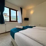 флора 4* Patalenitsa