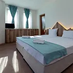 флора Guest house Patalenitsa