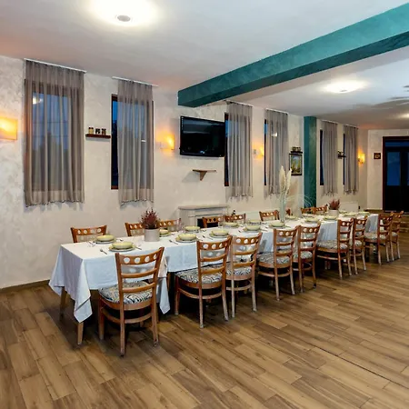 флора Patalenitsa