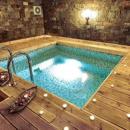 флора Vendégház 4*