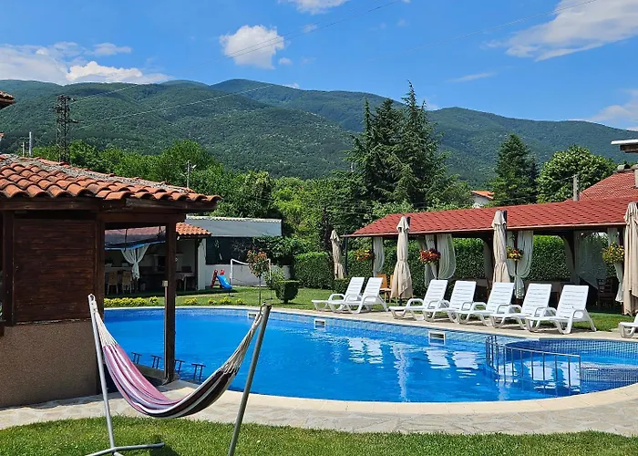 Къща за гости флора Паталеница