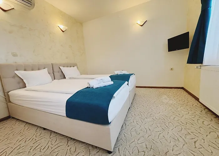 флора Къща за гости