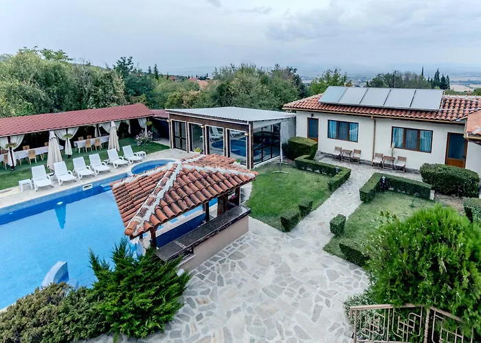 флора 4* Паталеница