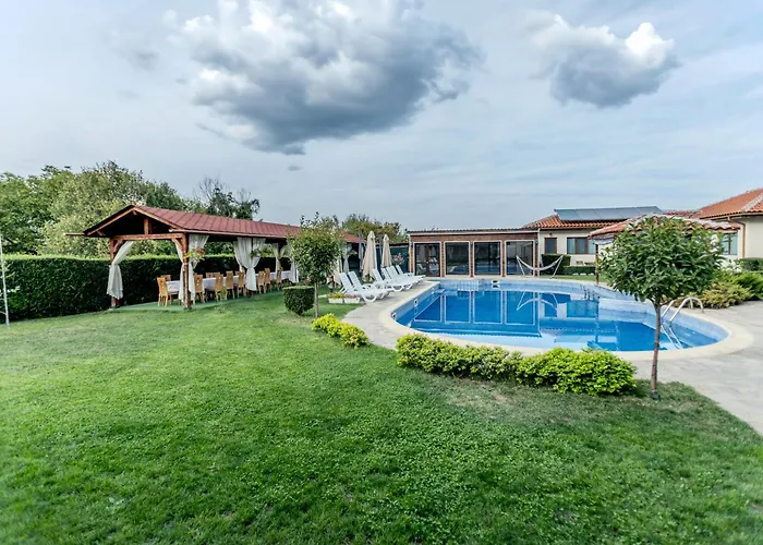 флора 4* Паталеница