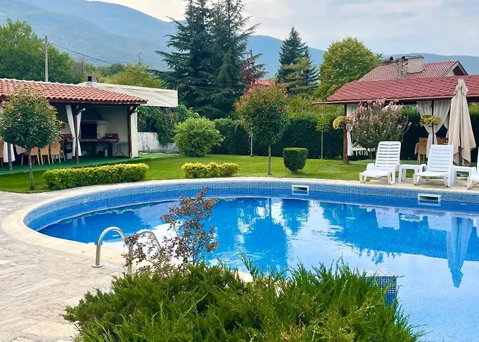 Къща за гости флора