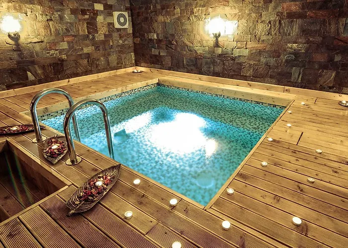 флора Къща за гости 4*